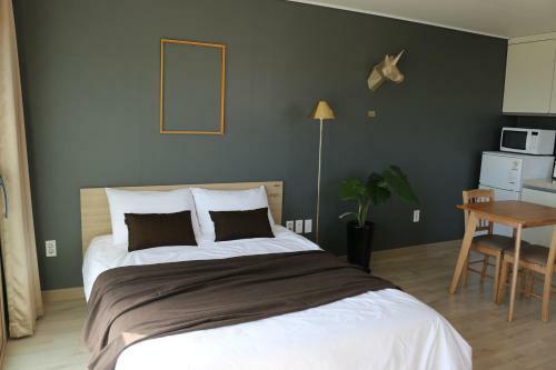 Hotel Jeju Yilin Pension