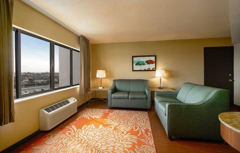 Hotel La Quinta Inn & Suites Cocoa Beach Oceanfront