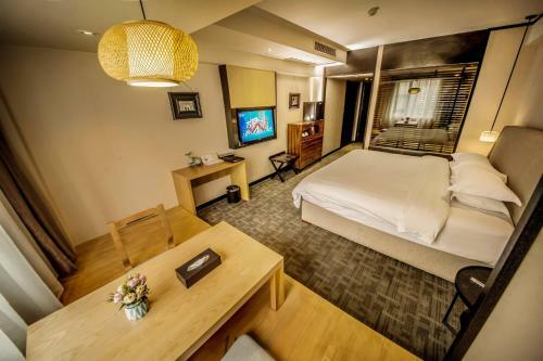 Wuhan Haiting Longan Hotel