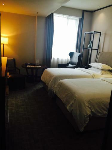 Wuhan Haiting Longan Hotel