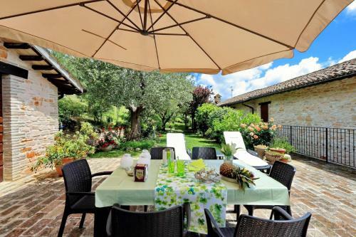 Villa Casale Della Serra