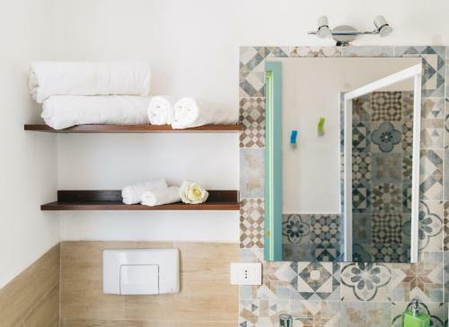 Hostal Perla Del Borgo Bed And Breakfast