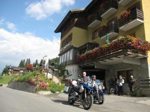Hotel Confinale