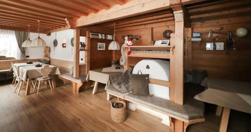 Hotel Garn� Cir