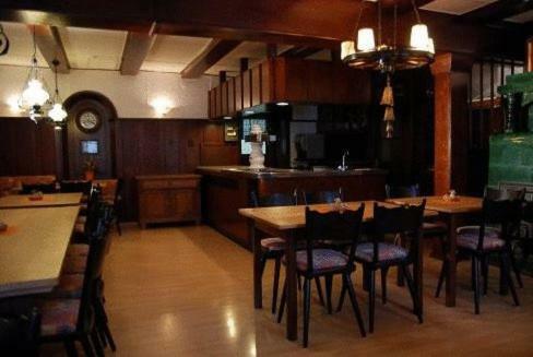 Hostal Hotel Garni Jesch