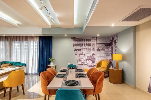 Apartamento Waterfront Designer 2br W Pool Access - 5 Min To Airport