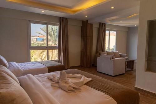 Nine Pyramids View Hotel