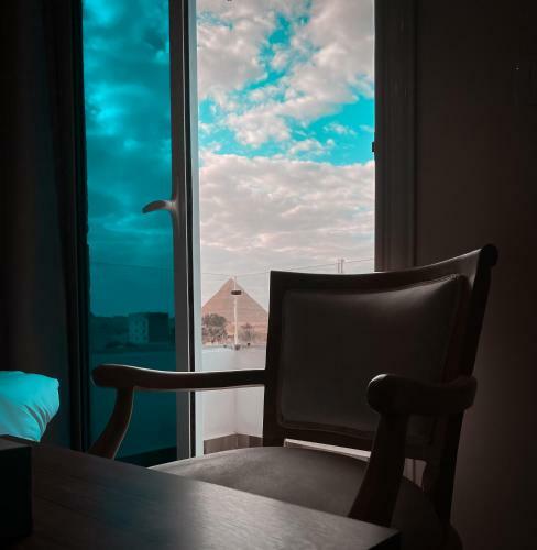 Nine Pyramids View Hotel