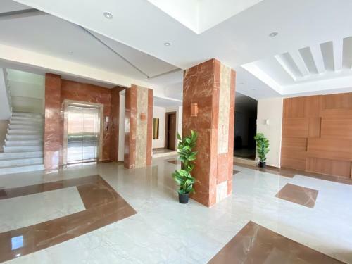 Nine Pyramids View Hotel