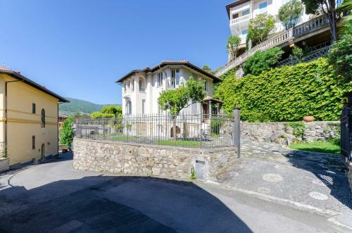 Altido Royal Villa With Orange Tree Garden And Seaview