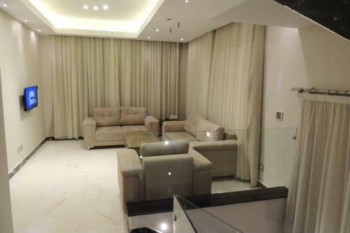 Villa Sultan Luxurious Townhouse Near Auc