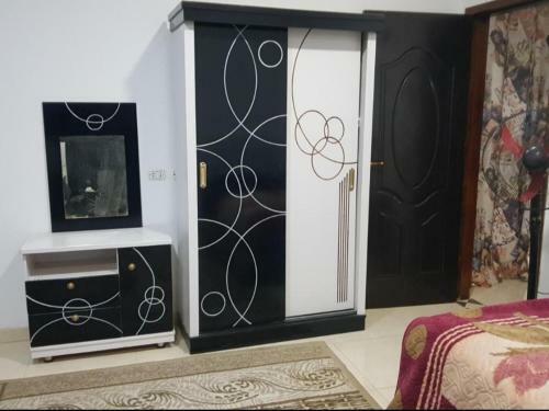 Pyramids View 3 Bedrooms Apartment