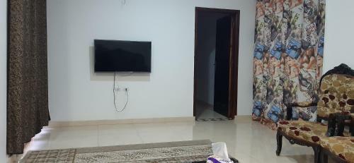 Pyramids View 3 Bedrooms Apartment