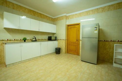 Elegant Bright & Cozy Apartment Near Downtown Mall
