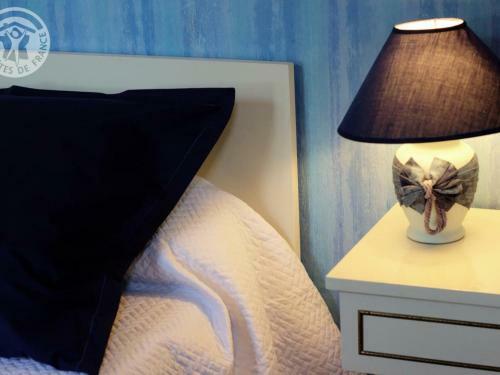 G�te Bussi�res, 3 Pi�ces, 4 Personnes - Fr-1-496-90