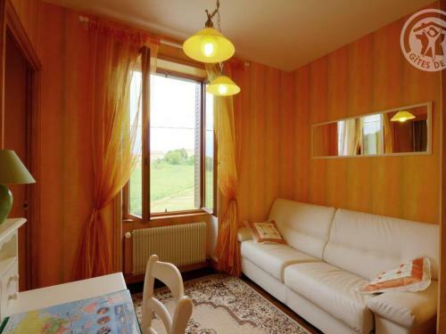 G�te Bussi�res, 3 Pi�ces, 4 Personnes - Fr-1-496-90