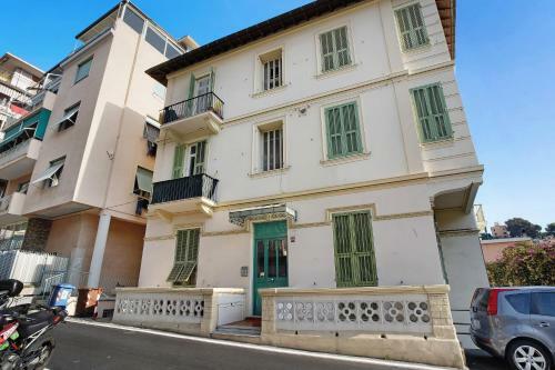 Frida Apartments