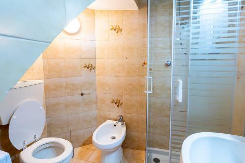 Corradi Suite Apartment - Wifi, Smarttv, Air Conditioning
