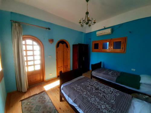 Hostal Manta House
