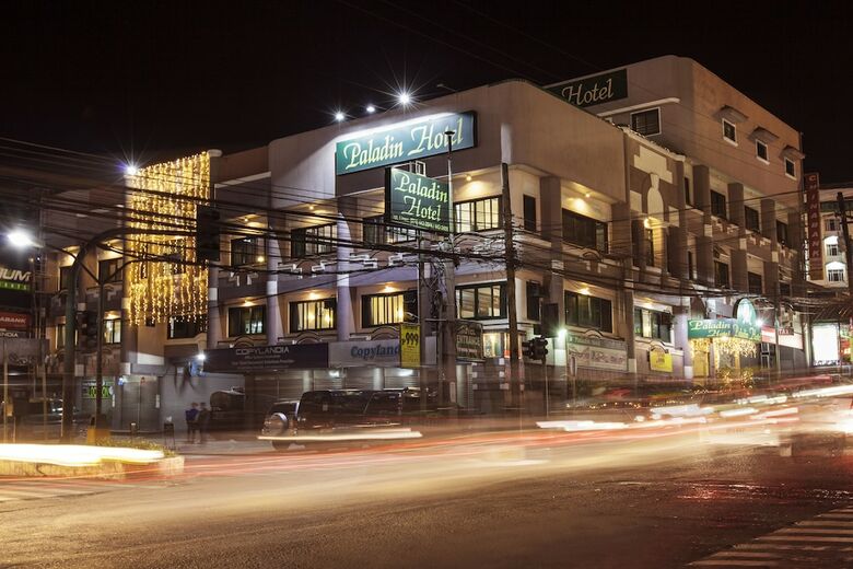 Paladin Hotel