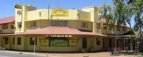 Albergue Todd Tavern