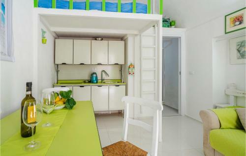 Beautiful Apartment In Sanremo With Wifi