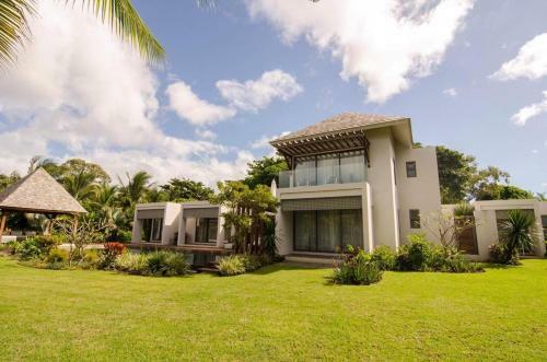 Luxury Family Villa 2601 Beau Champ