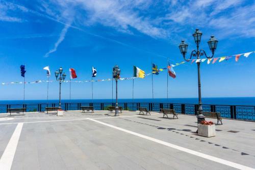 Il Castello Holiday Home