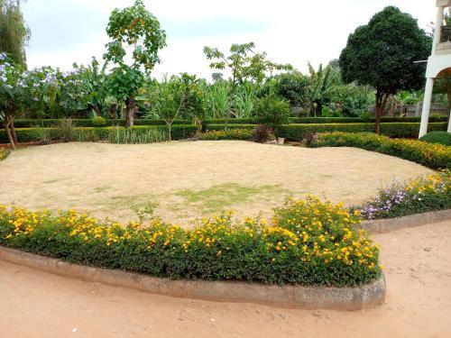 Kiambu Villa 2brm With Cook,car And Driver (Paid Separately)