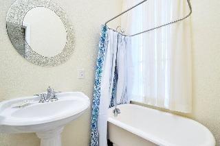 Bed & Breakfast Mosheim Mansion