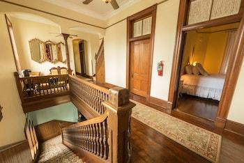 Bed & Breakfast Mosheim Mansion