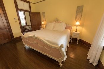 Bed & Breakfast Mosheim Mansion