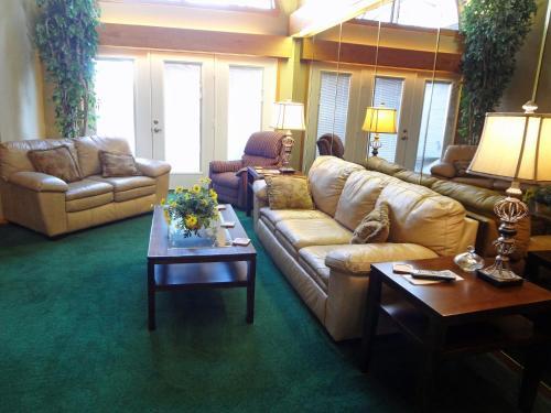 Lodge Summerset Inn Resort