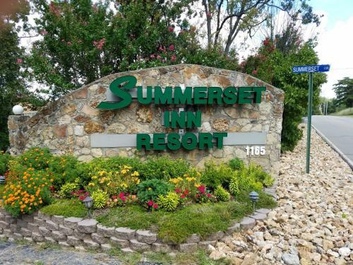 Lodge Summerset Inn Resort