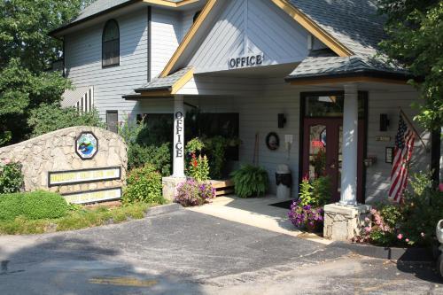 Lodge Summerset Inn Resort