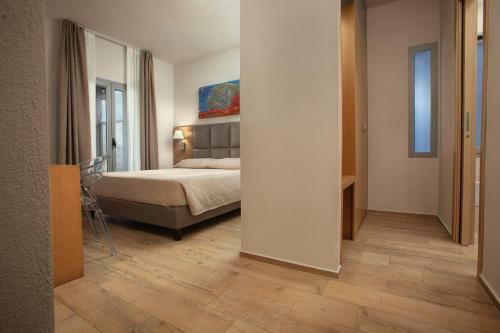 Hostal Capotesta Luxury Rooms