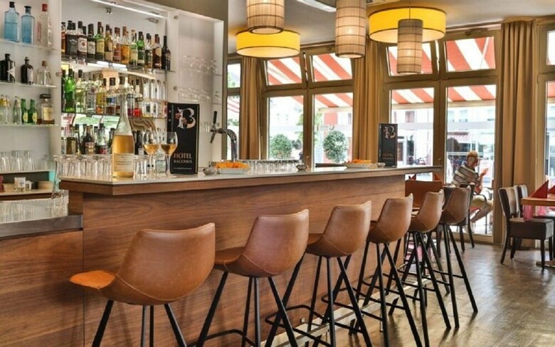 Hotel Bacchus