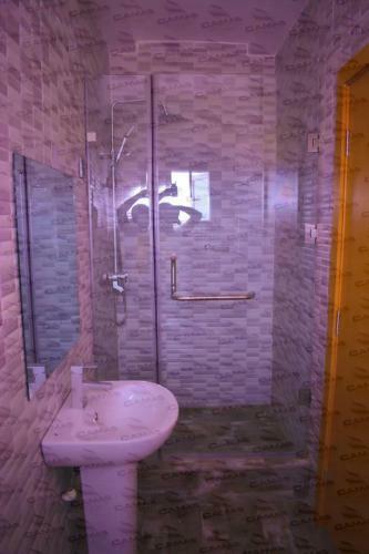 Camas Hotel & Suite Asero Abeokuta