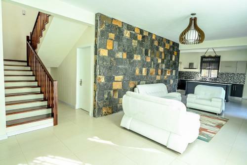 New Villa Geranium