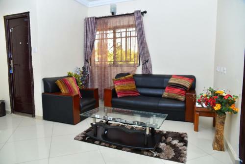 Towlab Hotel & Suites