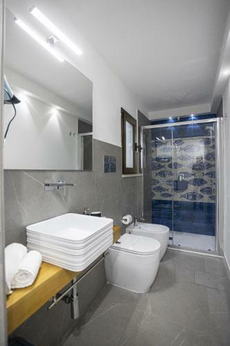 Acquar� Suite Apartments