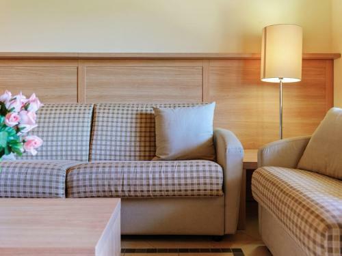 Gorgeous Holiday Home In Scanno With Garden