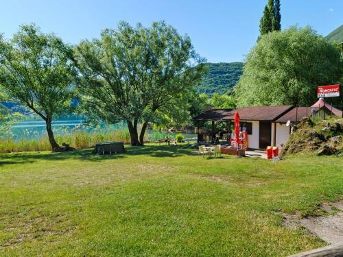Gorgeous Holiday Home In Scanno With Garden