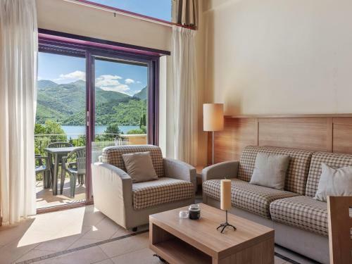 Lovely Holiday Home In Scanno With Terrace