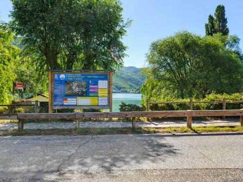 Valley-view Holiday Home In Scanno With Garden