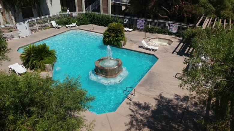 Aparthotel Manor Suites