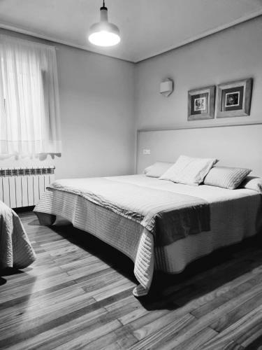 Hostal Hoster�a El Cruce