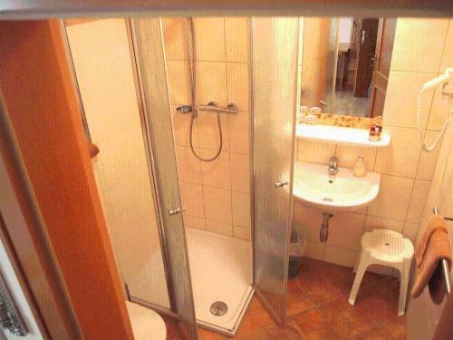 Hostal Gasthof Zur Donaubr�cke