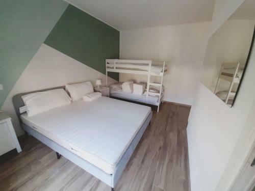 Apartamento Riviera Dei Cedri Dimora Colibr� A 100 M Dal Mare