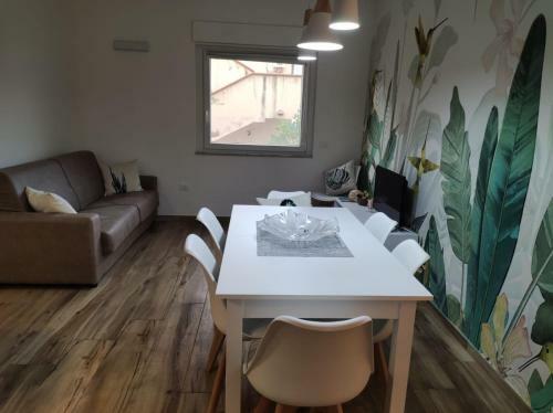 Apartamento Riviera Dei Cedri Dimora Colibr� A 100 M Dal Mare